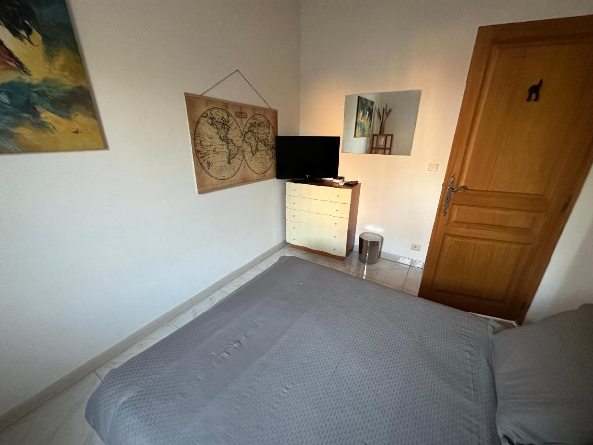 Chambre Prive Avec Sdb Privative Le Cannet Luaran gambar