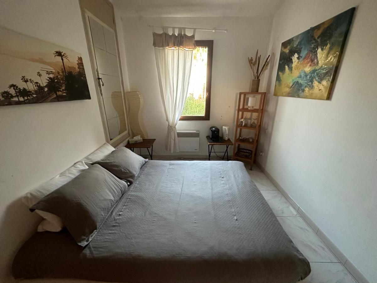 Chambre Prive Avec Sdb Privative Le Cannet Luaran gambar